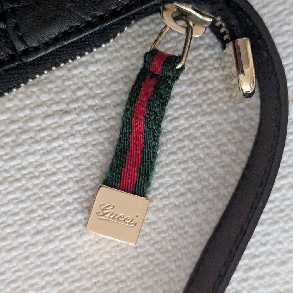 Gucci Black Canvas Shoulder Bag - Picture 2 of 6